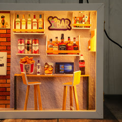 Party Lover Miniature Bar Frame